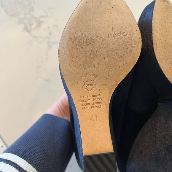 Mimco navy velvet round toe wedges size 10 - Picture 8 of 8